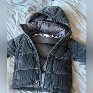 Aritzia Super Puff Jacket